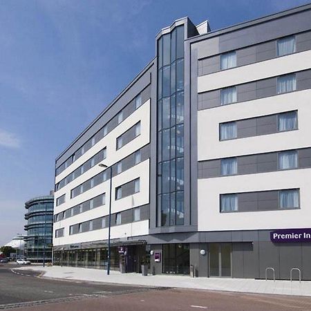 Premier Inn Southampton West Quay Exterior photo