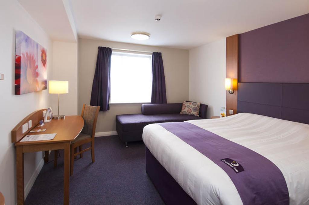 Premier Inn Southampton West Quay Room photo