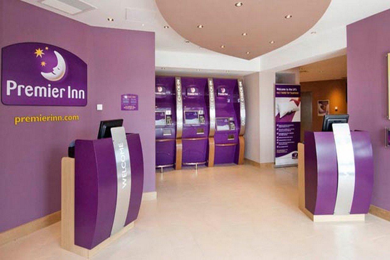 Premier Inn Southampton West Quay Exterior photo