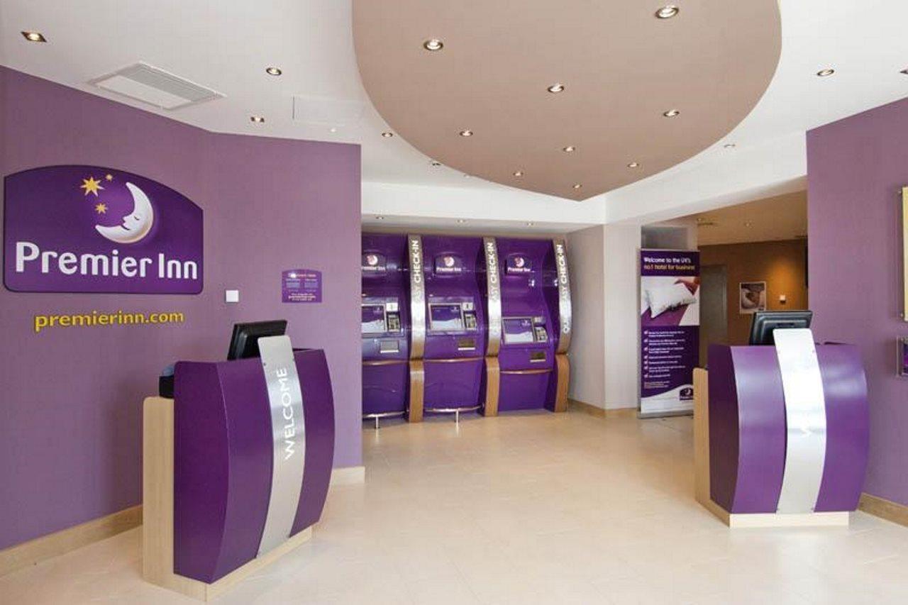 Premier Inn Southampton West Quay Exterior photo